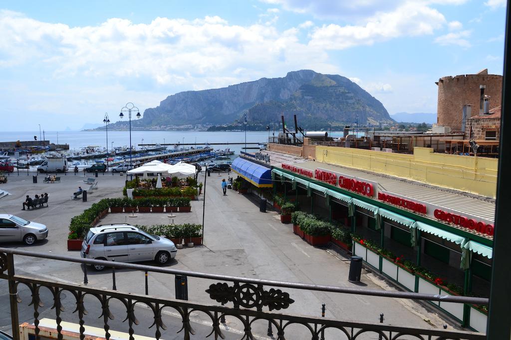 Mondello Holidays Bilik gambar